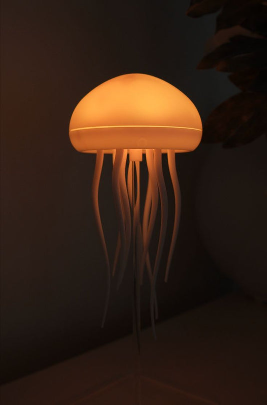 Quickshop jellyfish lamp